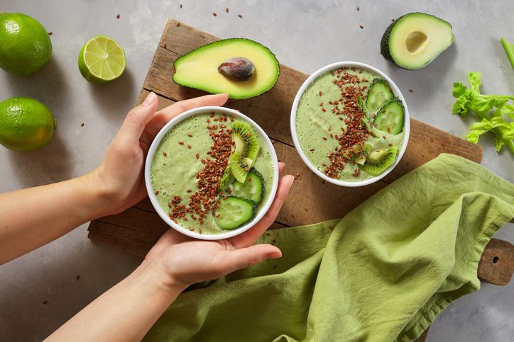 avocado-pudding-and-chia-seeds