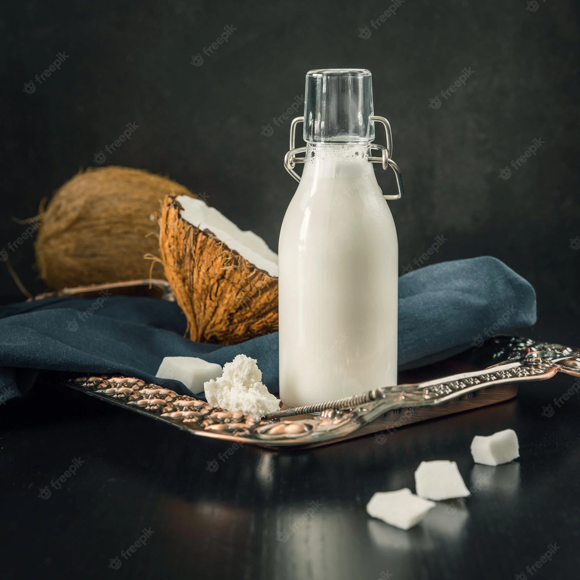 Coconut Milk vs. Dairy Milk: Which is the Healthier Choice for Your Diet?