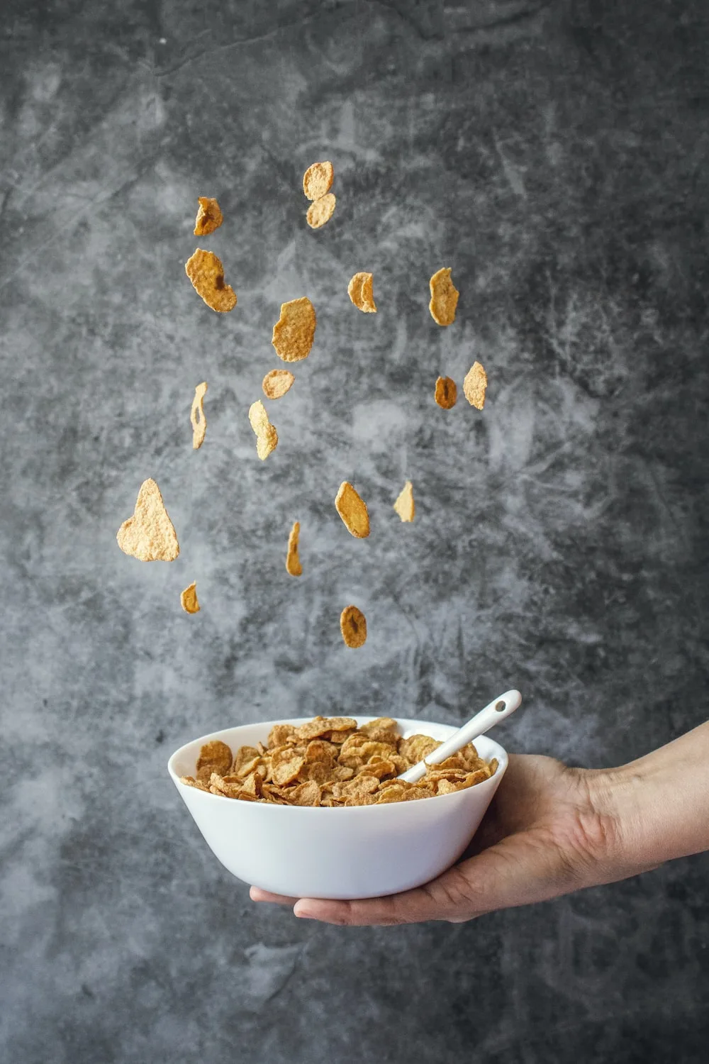 Why Coconut Flake Cereal is the Perfect Gluten-Free Breakfast Option