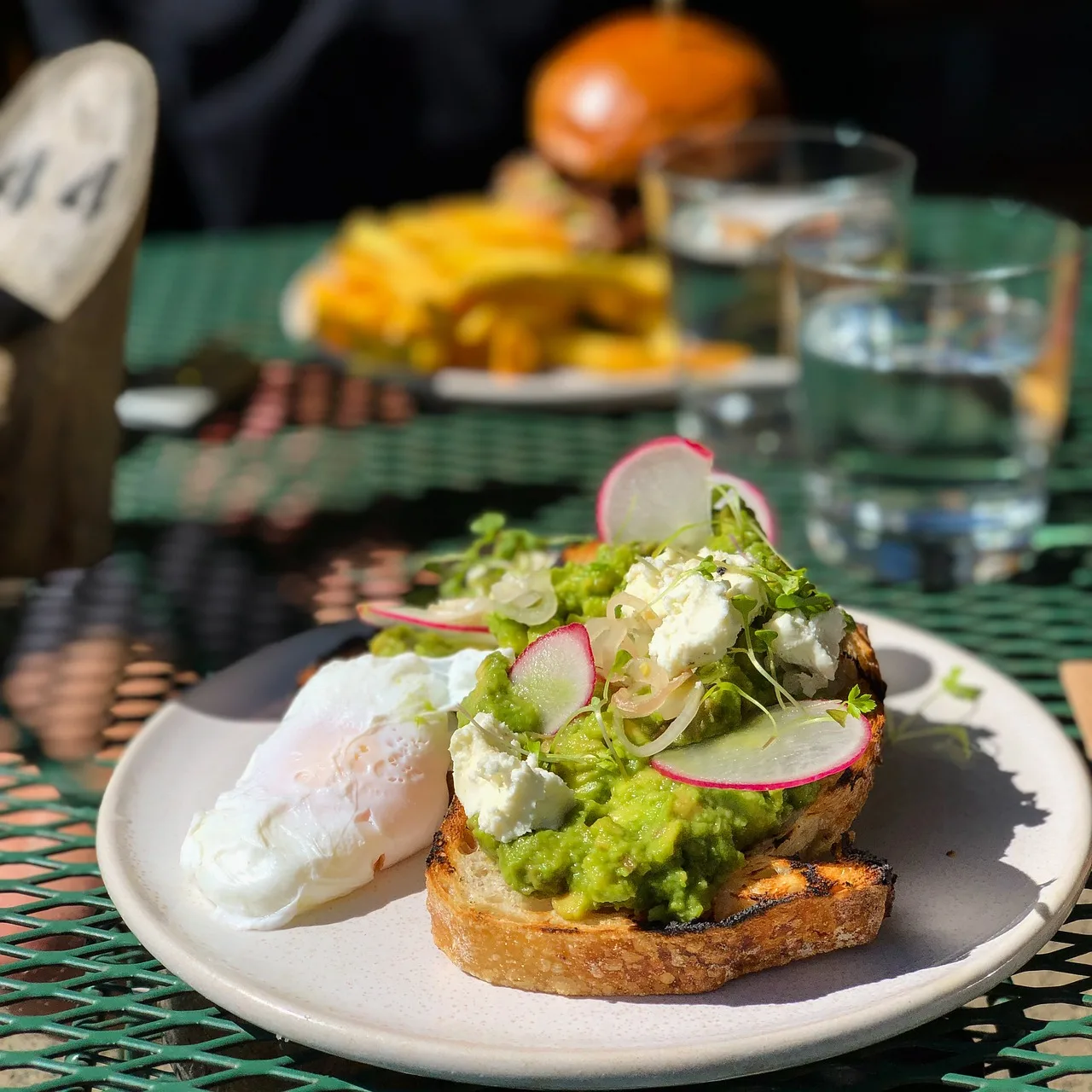 From Toast Toppings to Baby Food: Exploring the Many Uses of Avocado Puree