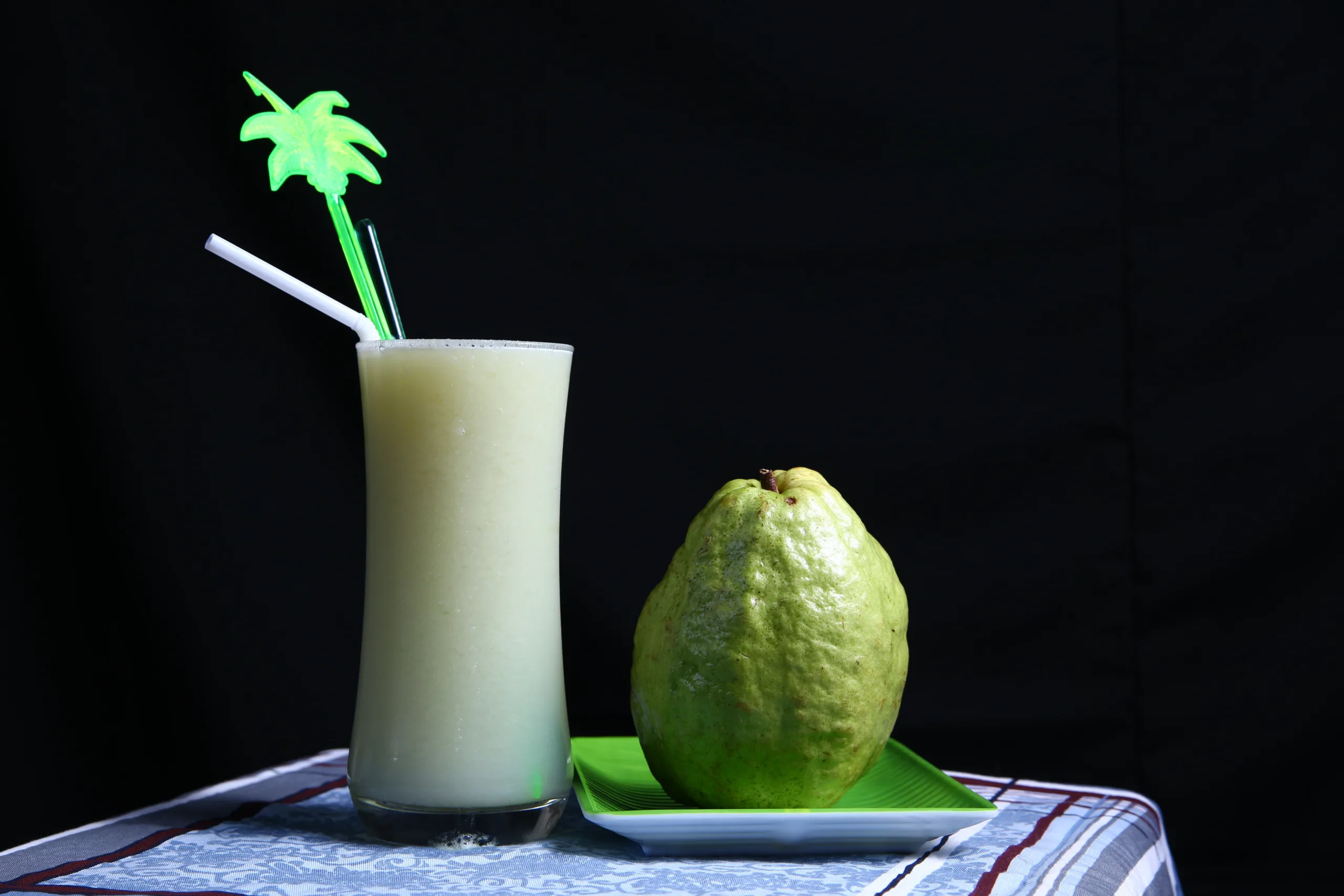 Guava Milk: A Refreshing Twist on Traditional Beverages