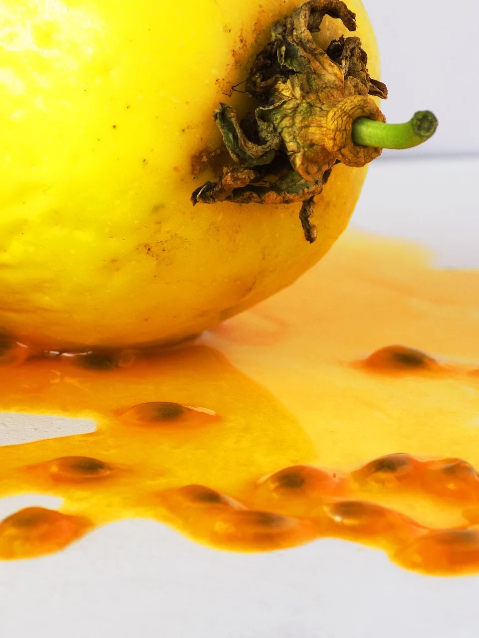Passion Fruit Pulp: A Tropical Treasure for Your Taste Buds and Health