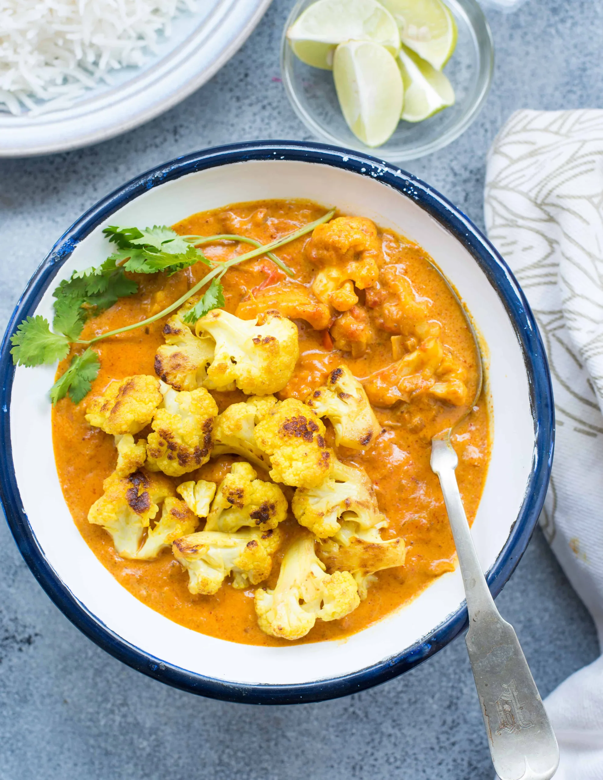 Delicious Coconut Cauliflower Curry Recipe: A Flavorful and Nutritious Vegan Dish