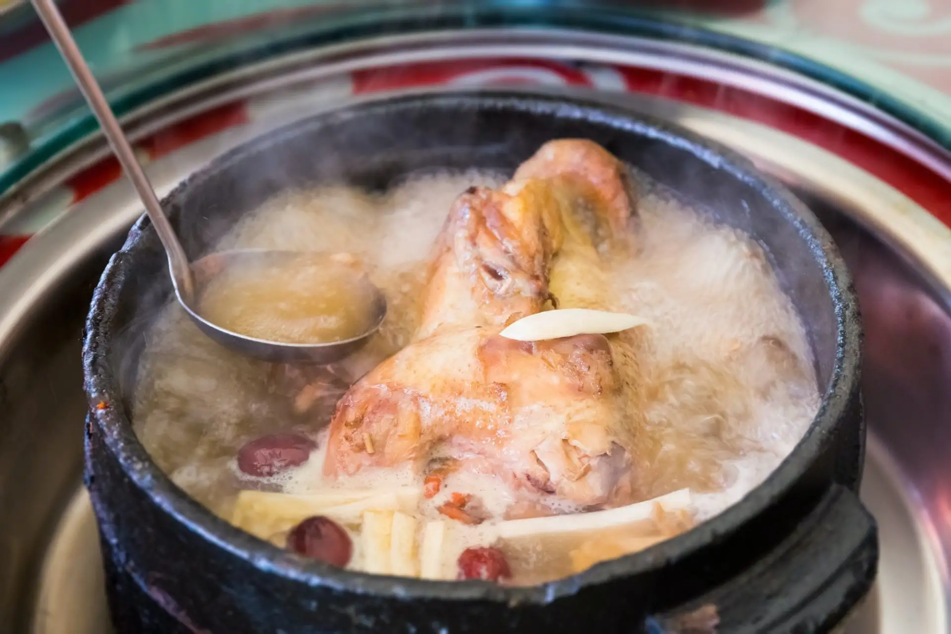 Delicious Coconut Chicken Hot Pot Recipe: A Flavorful and Comforting Dish