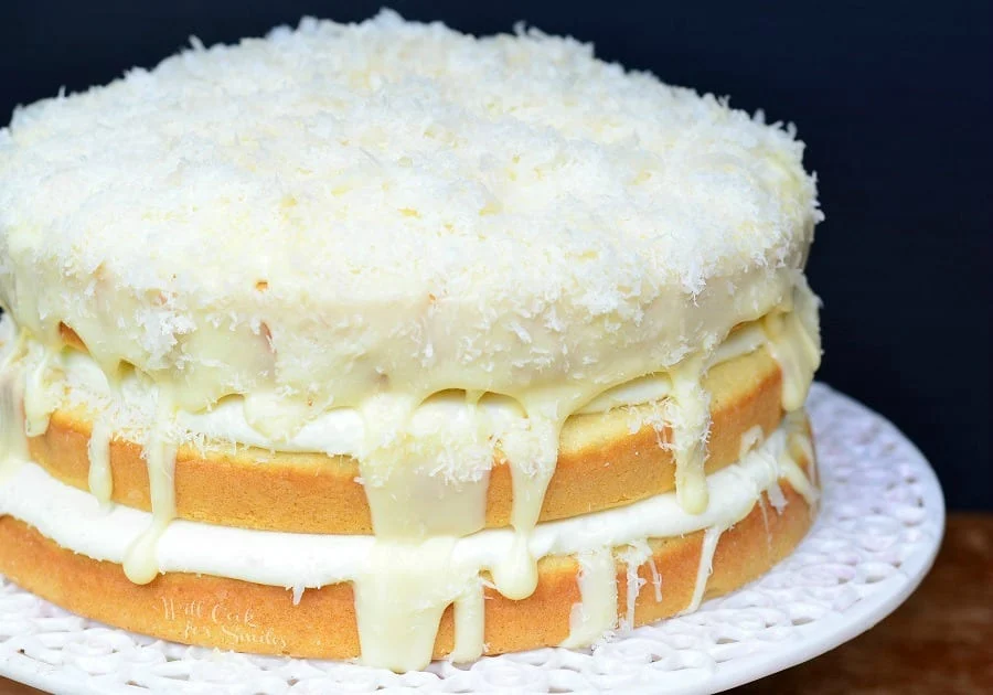 Indulge in the Delightful Flavor of White Chocolate Coconut Cake
