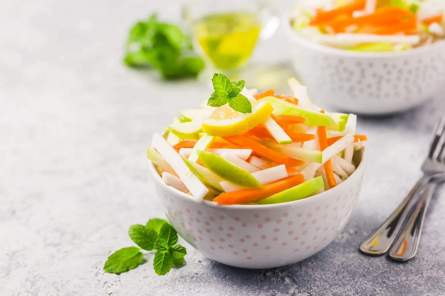 Delicious and Healthy Papaya Apple Salad Recipe: A Perfect Blend of Sweetness and Freshness